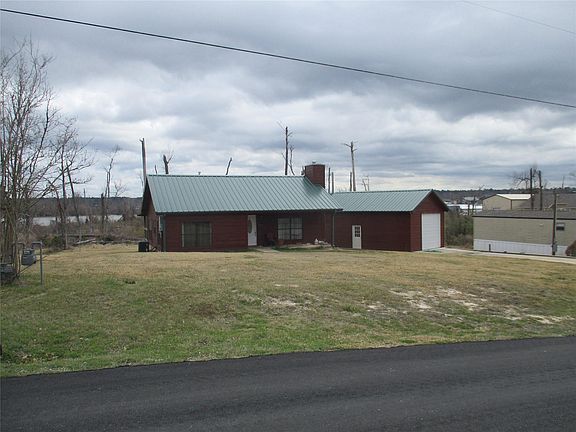 4th image of 193 E Oak Lee Dr