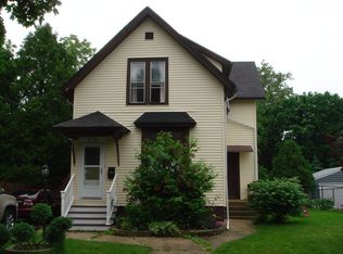 676 Slade Ave, Elgin, IL 60120