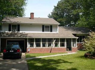 520 Woodstock Rd, Virginia Beach, VA 23464