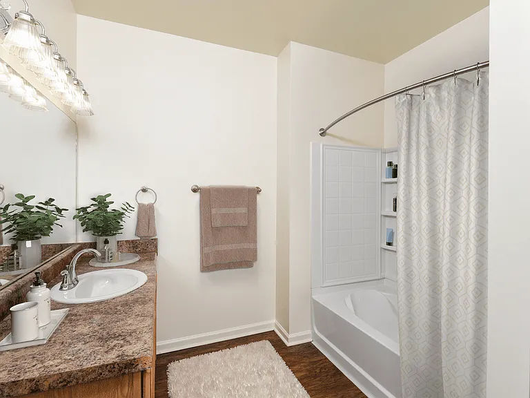 Pinnacle Pointe Apartments — Photo 12