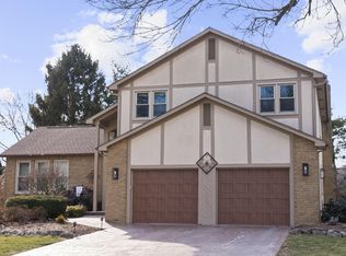 5850 Chatterfield Dr, Dublin, OH 43017