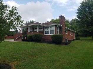 8157 Warren Sharon Rd, Masury, OH 44438