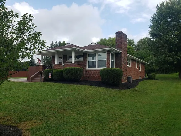 8157 Warren Sharon Rd, Masury, OH 44438