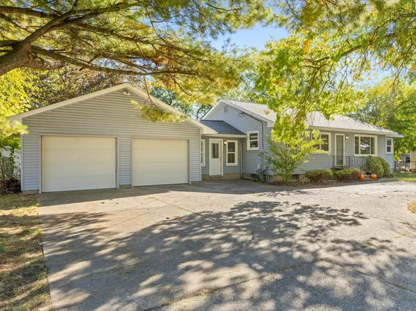 11354 68th Ave, Allendale, MI 49401