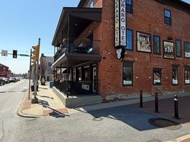 2 S 3rd St, Oxford, PA