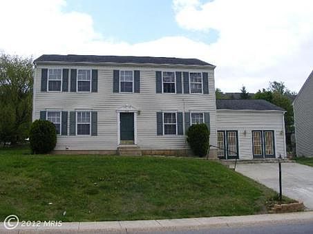 2nd image of 210 Independence Dr