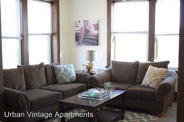 2nd image of 1115 W Franklin Ave APT 303