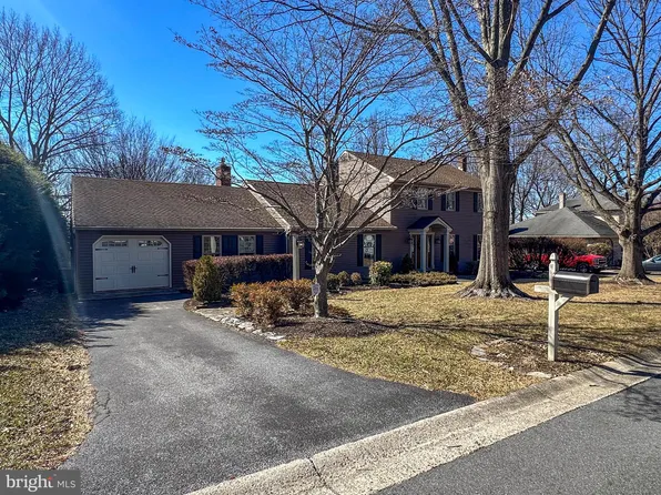 3306 Cochran Dr, Lancaster, PA 17601