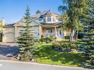 4752 Potter Crest Cir, Anchorage, AK 99516