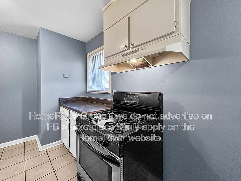 4776 Scottsdale Ave — Photo 7