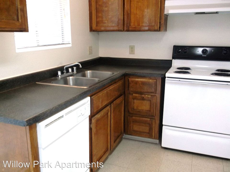 2nd image of 190 N Willow Ave APT 146