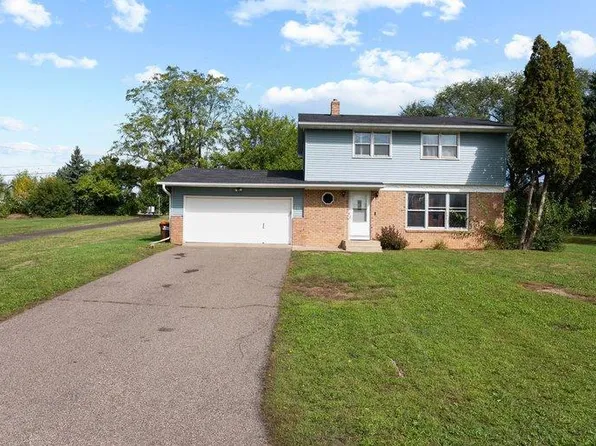 395 Kingston Ave E, Maplewood, MN 55117