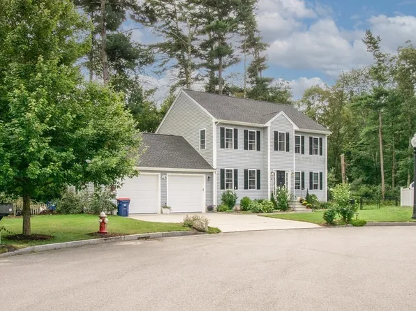 6 Ava's Way, New Bedford, MA 02745