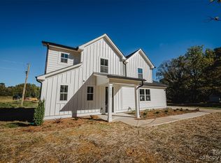 15101 June Washam Rd, Davidson, NC 28036