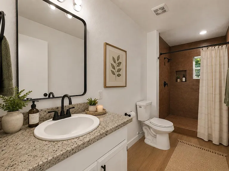 2545 Jackson St — Photo 14