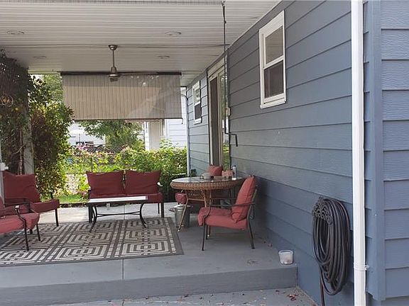 3rd image of 15316 Meigs Blvd