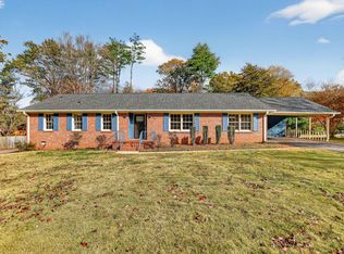 305 Holly Dr, Spartanburg, SC 29301