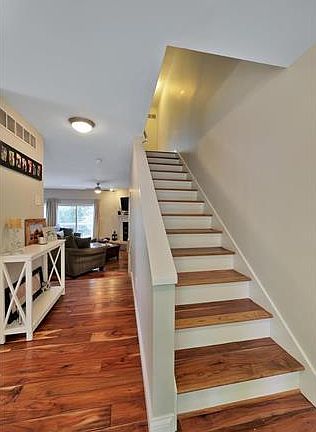 2nd image of 13629 Mason Oaks Ln