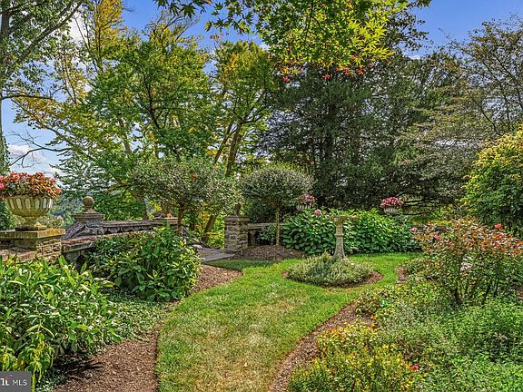 81st image of this home