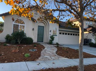 1687 Little River Dr, Salinas, CA 93906