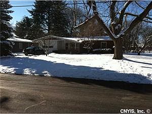 1st image of 135 Barclay Rd