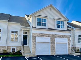 5957 Thunder Gulch Dr #33, New Albany, OH 43054