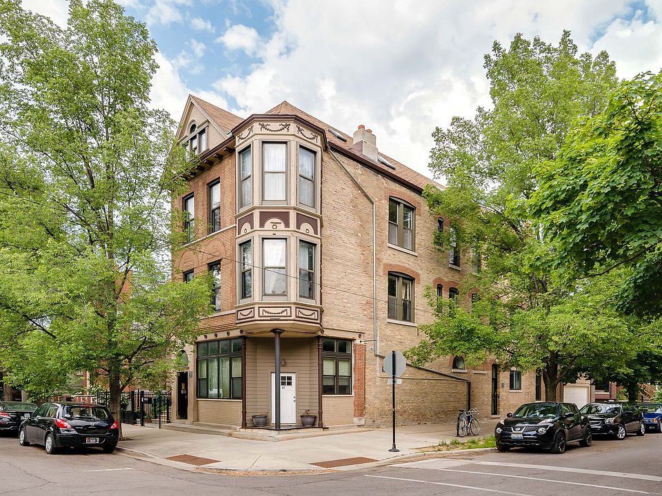 2054 W Charleston