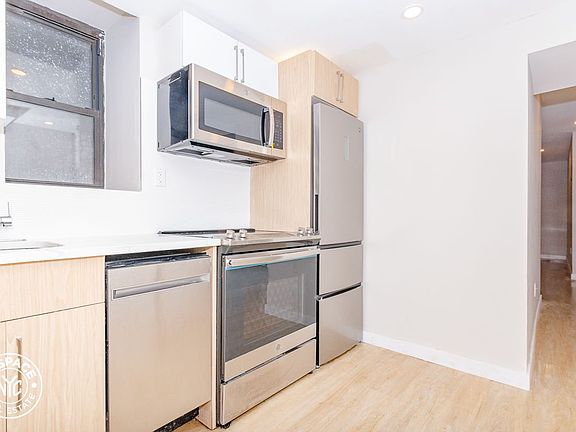 2nd image of 879 De Kalb Ave #B11x