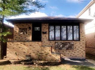11650 S Ewing Ave, Chicago, IL 60617