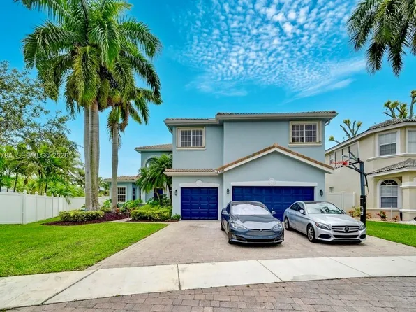 1580 SW 164th Ave, Pembroke Pines, FL 33027