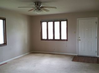 1104 SW 31st Ter, Topeka, KS 66611