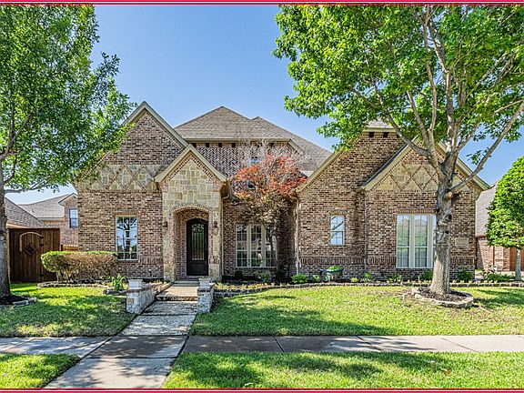 2nd image of 8108 Oak Knoll Dr