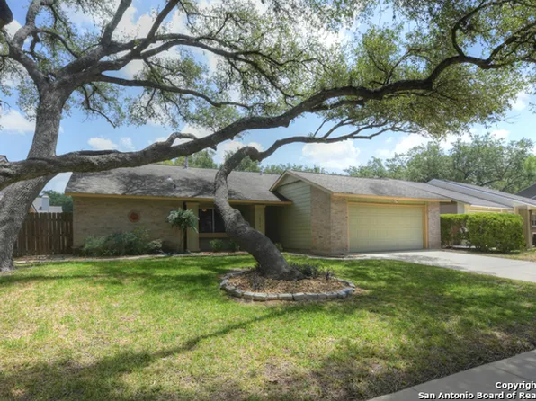 16314 Falcon Hill ST, San Antonio, TX 78247