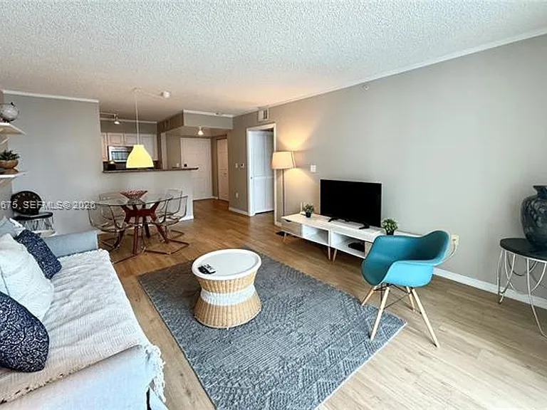 1155 Brickell Bay Dr #1205 — Photo 21