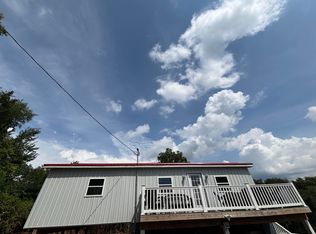131 1/2 School St, Morgantown, WV 26501
