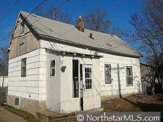 1st image of 4115 E 42nd Street
