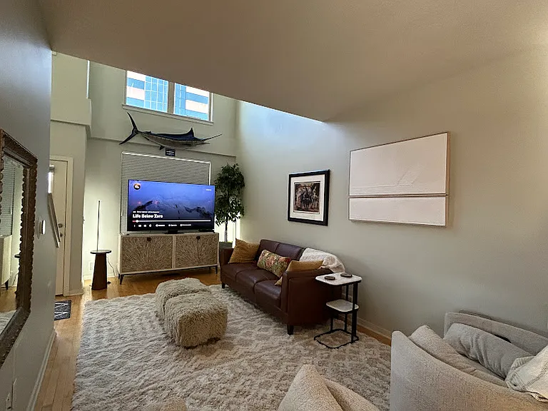 4577 Madison Ave #A — Photo 3