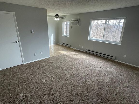 3rd image of 204 Highland St #B4