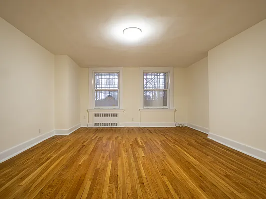 Rented by City Connections Realty | media 12