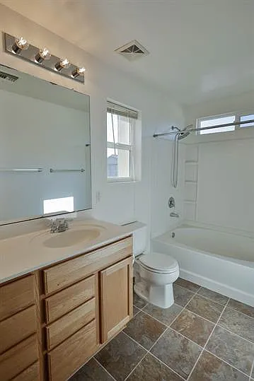 752 W Paseo Celestial — Photo 16