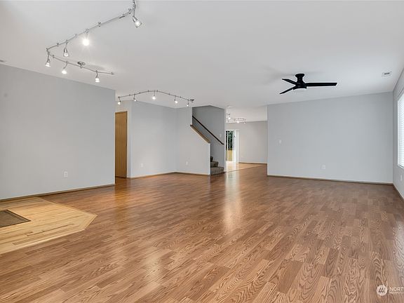 5th image of 7631 87th Avenue NE