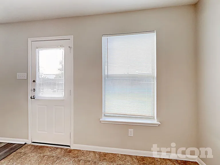 9215 Dewberry Blossom Ln — Photo 9