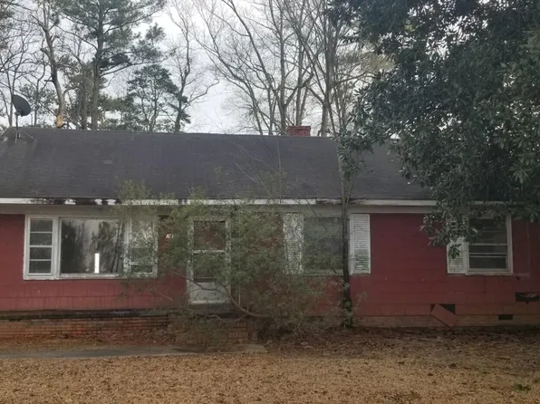 2637 Elm Grove Road, Kinston, NC 28504