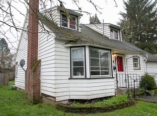 2534 18th Ave, Forest Grove, OR 97116