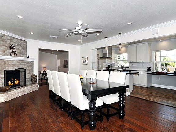 Dining Room & Fireplace