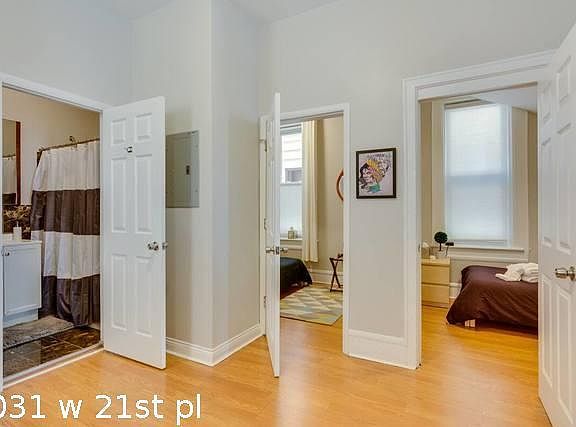 5th image of 2031 W 21st Pl #213
