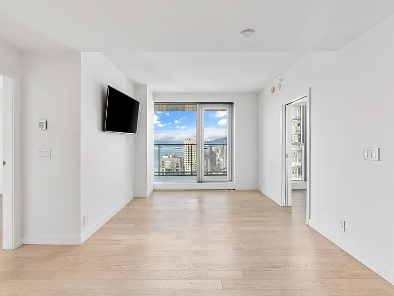 1480 Howe St #3105 — Photo 10