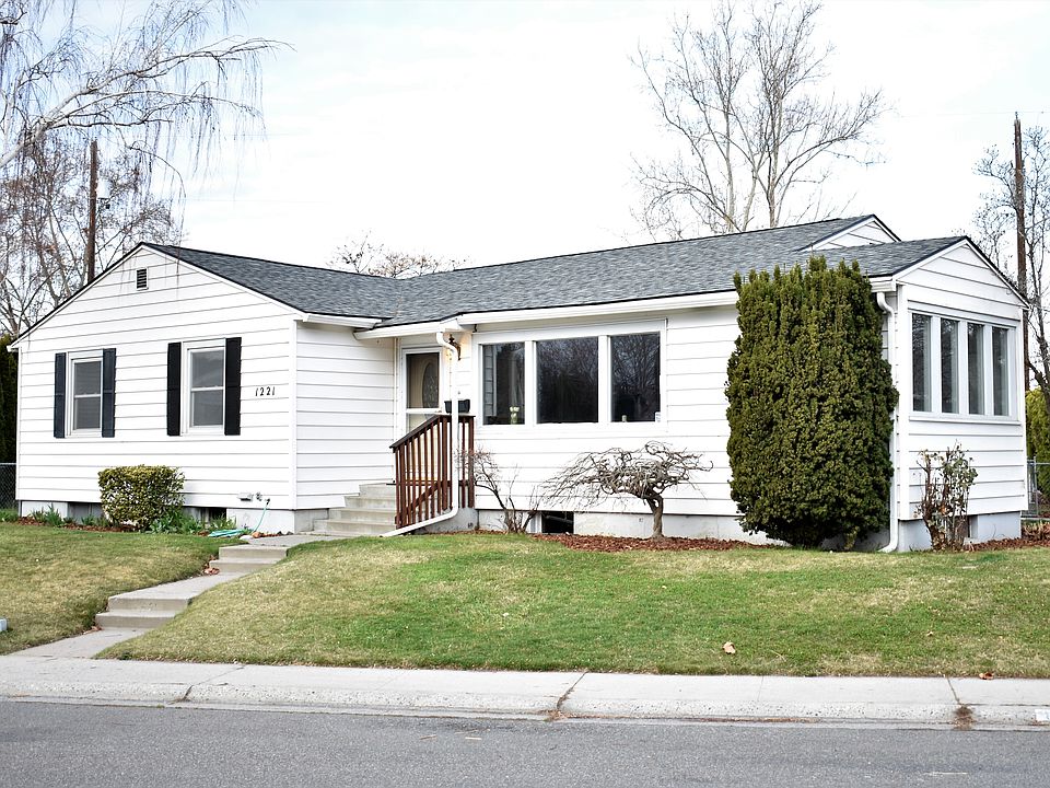 1st image of 1221 Gowen Ave