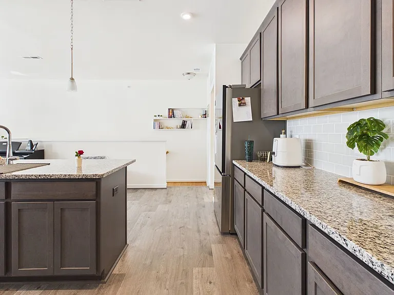 12102 Oxford Landing Dr #204 — Photo 7