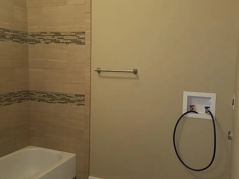 4683 Vine St — Photo 15